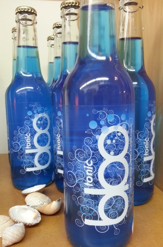 Découvrez la nouveauté : la Blue Tonic, boisson officielle des artistes aux Vieilles Charrues 2014. Boisson à la spiruline !